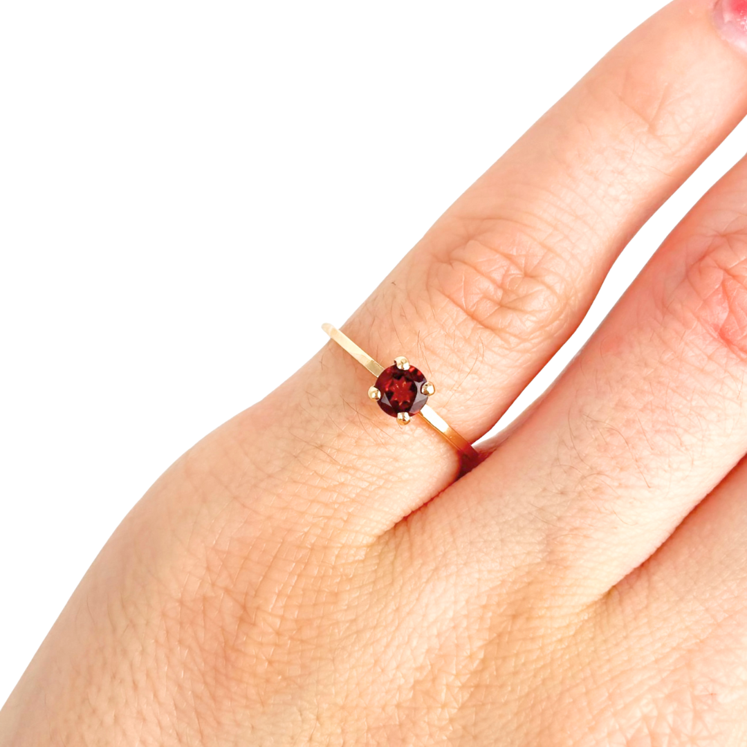 Bague Lapuna - Or Jaune 750 & Grenat