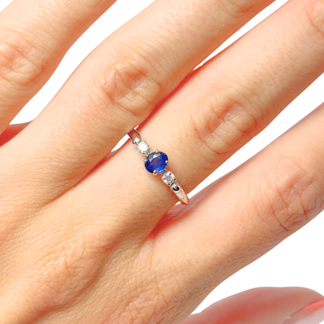 Bague Ponyo - Or Blanc 750 Saphir & Diamants