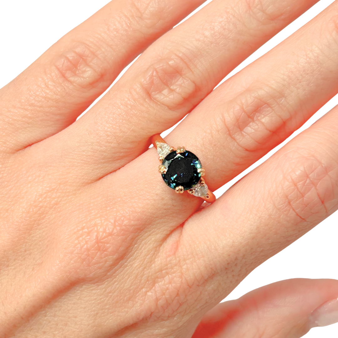 Bague Solitaire - Or Jaune 750 Saphir & Diamants