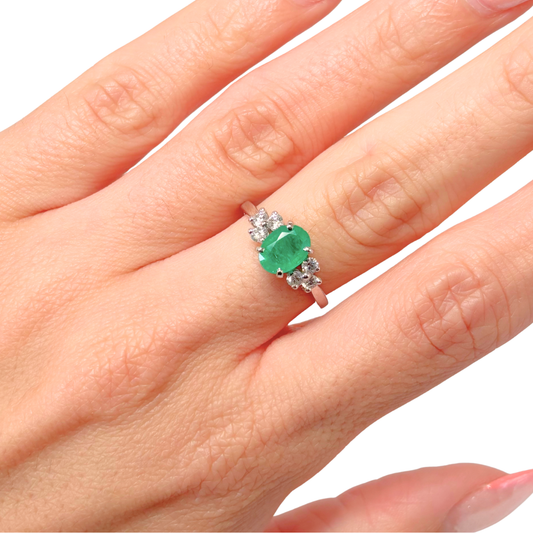 Bague Nausicaä Médium - Or Blanc 750 Émeraude & Diamants