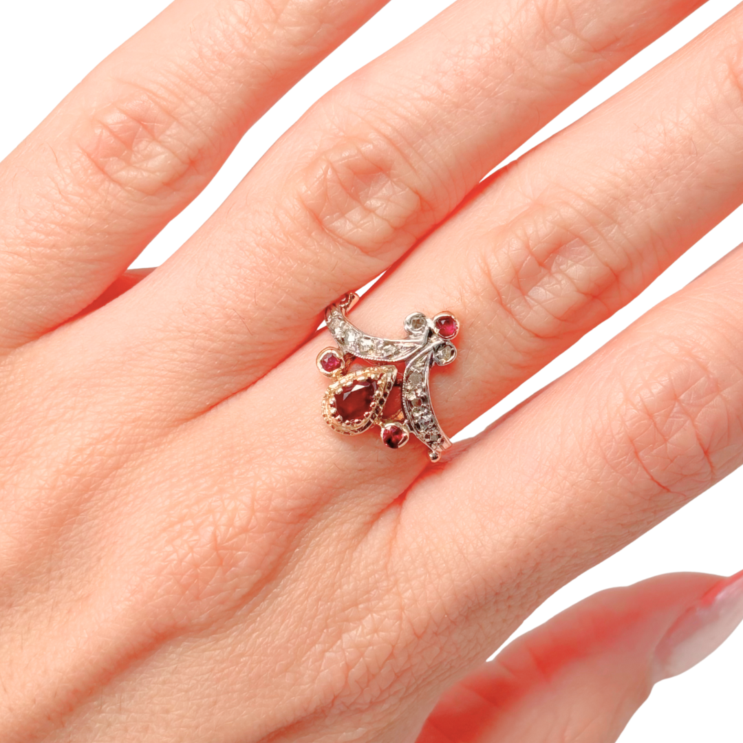 Bague Princesse Vintage - Or Jaune 750 Rubis & Diamants