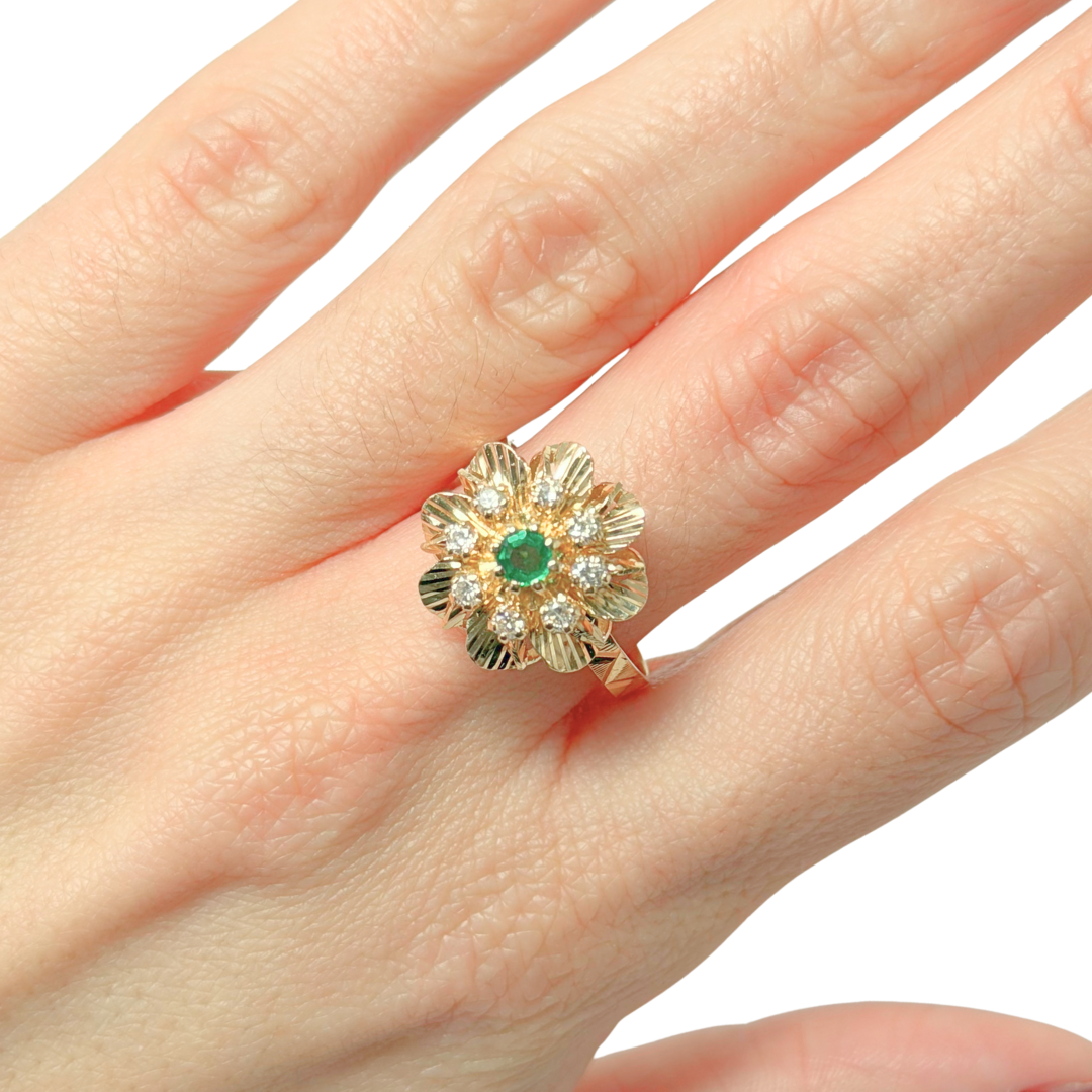 Bague Marguerite - Or Jaune 750 Émeraude & Diamants