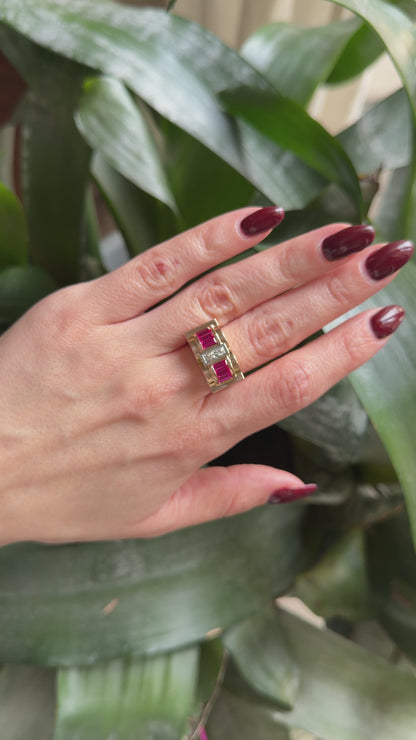 Bague Tank Art Déco - Or Jaune 750 Diamants & Rubis