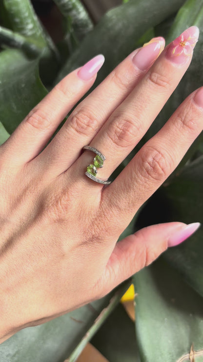 Bague Toi & Moi - Or Blanc 750 Diamant & Péridots