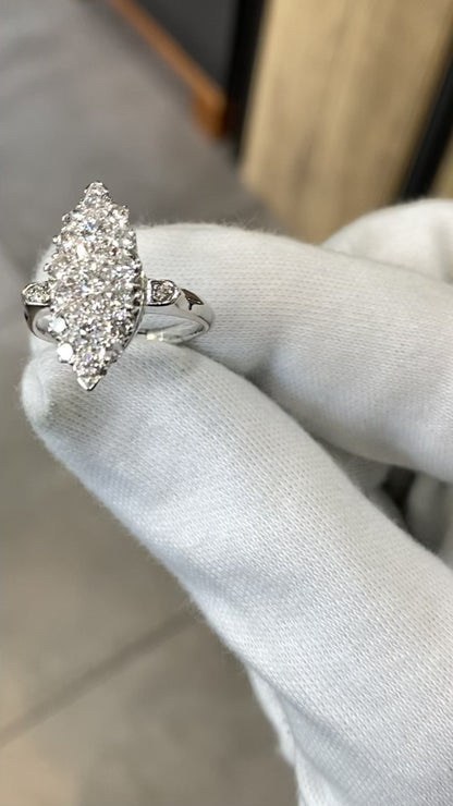 Vintage Marquise Ring - 750 White Gold &amp; Diamonds