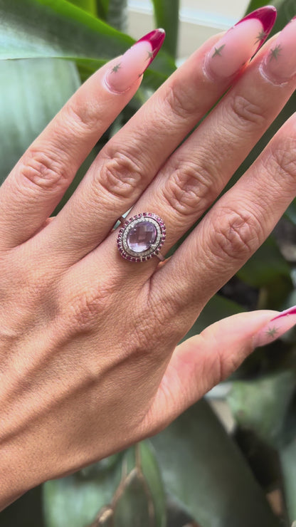 Bague Entourage - Or Blanc 750 Améthyste, Diamants & Rubis