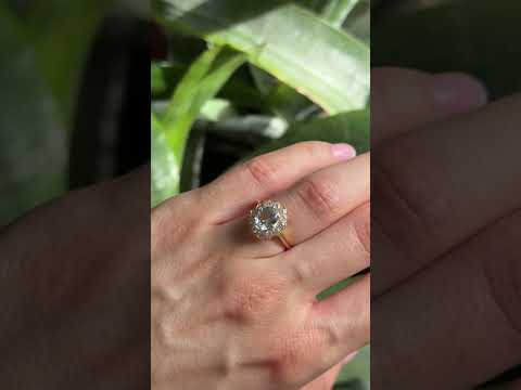 Daisy Ring - 750 Yellow Gold Aquamarine & Diamonds