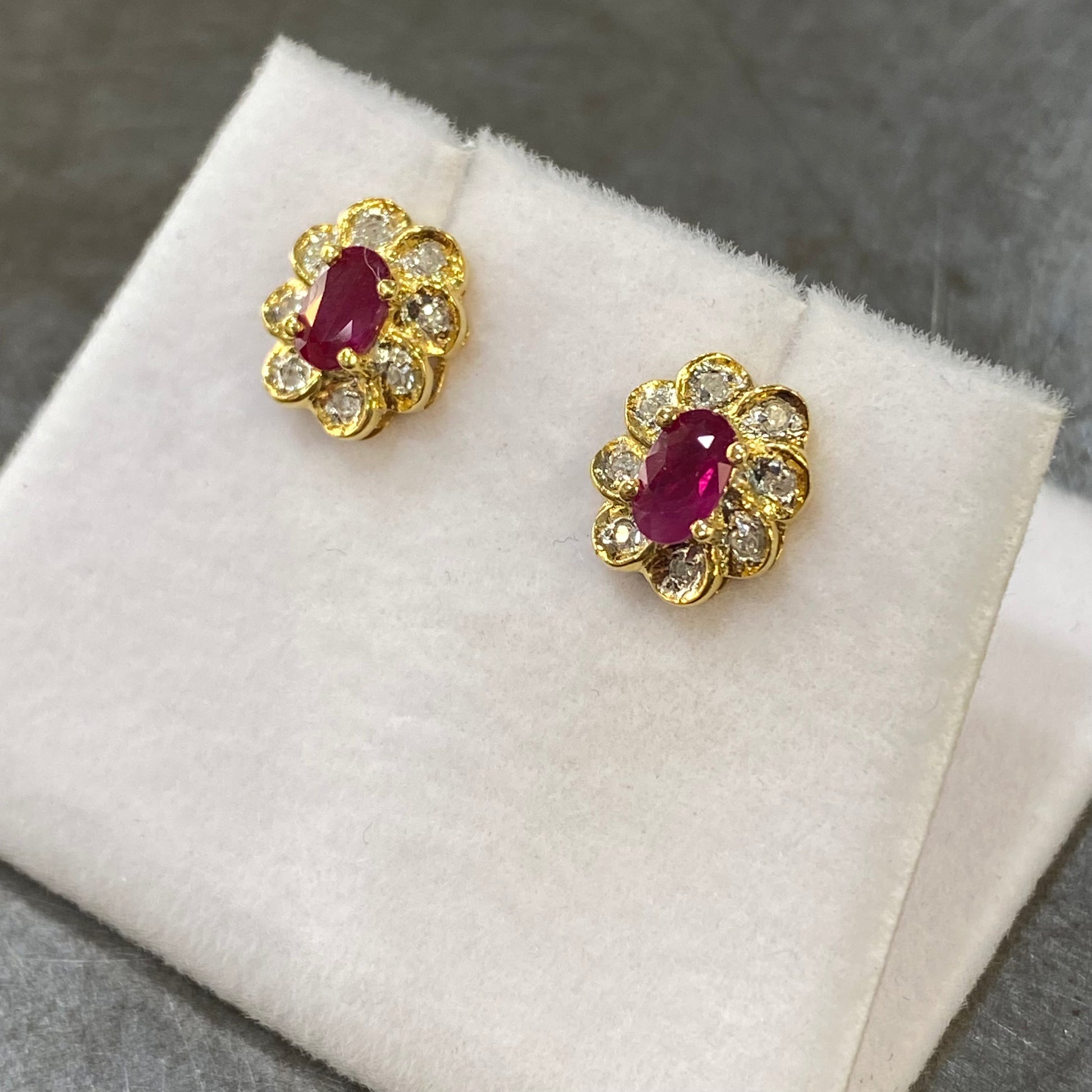 Boucles D'oreilles Art Déco - Or Jaune 750 Rubis & Diamants Occasion