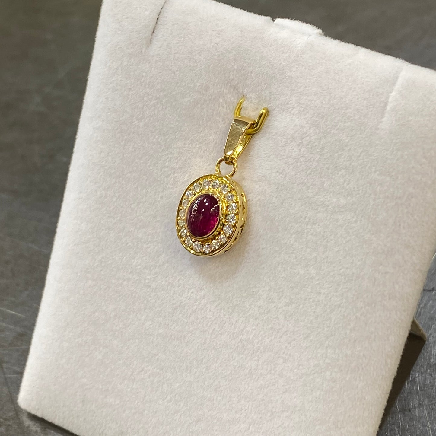 Pendentif Vintage - Or Jaune 750 Rubis & Diamants Création Fremont